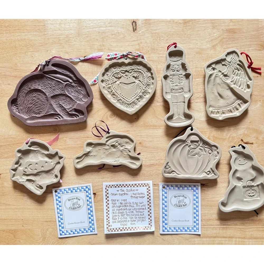 Lot 8 Vintage Cookie Molds Brown Bag Cookie Art + Hartstone Holiday Designs